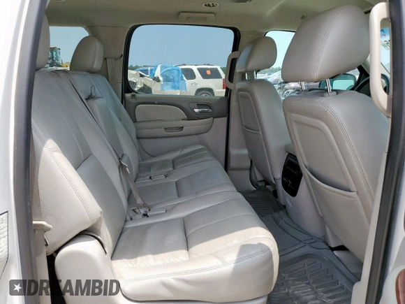 2012 Chevrolet Suburban LT with VIN 1GNSCJE04CR265414, listed as a Copart auction lot 58189085 with 183,114 mi miles and Clean title. Bid and sale history available at DreamBid. Image 11.