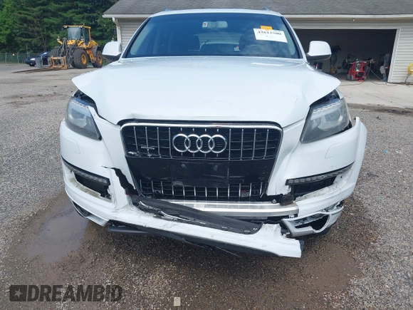 2014 Audi Q7 Premium Plus with VIN WA1LGAFE6ED015856, listed as a IAAI auction lot 42612500 with 96,946 mi miles and . Bid and sale history available at DreamBid. Image 6.