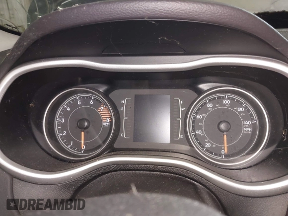 2018 Jeep Cherokee Latitude Plus with VIN 1C4PJMLX3JD598901, listed as a IAAI auction lot 42478797 with Not provided miles and . Bid and sale history available at DreamBid. Image 7.