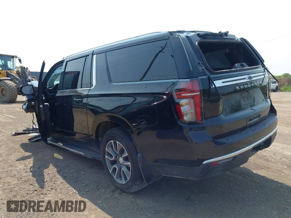 2021 Chevrolet Suburban LS z VIN 1GNSKBKD5MR303640, wystawiony jako IAAI lot #42359585 z przebiegiem Nie podano mil oraz . Historia ofert i sprzedaży dostępna na DreamBid. Obrazek 3.