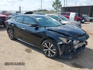 2017 Nissan Maxima SV z VIN 1N4AA6AP3HC387739, wystawiony jako IAAI lot #42400812 z przebiegiem 153 390 mil mil oraz . Historia ofert i sprzedaży dostępna na DreamBid. Obrazek 1.
