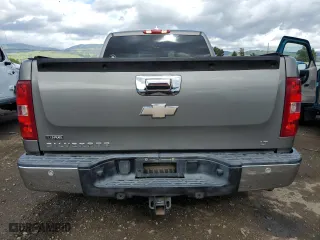 2009 Chevrolet Silverado 1500 LT with VIN 1GCEK29029Z114797, listed as a Copart auction lot 51542175 with 307,799 mi miles and Salvage Title. Bid and sale history available at carsss.com. Image 6.
