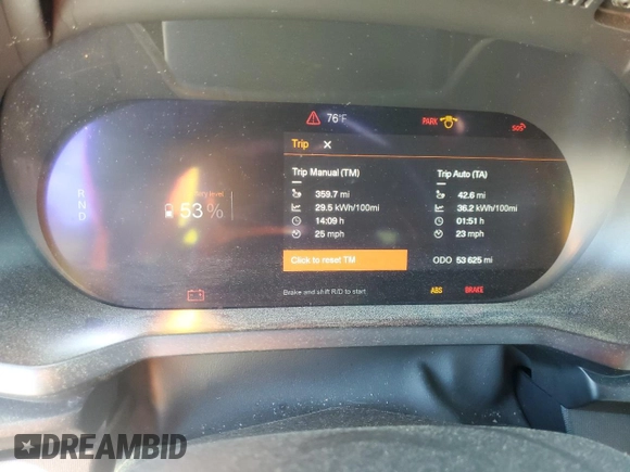 2023 Polestar 2 z VIN YSMED3KA3PL160128, wystawiony jako Copart lot #53551155 z przebiegiem 53 625 mil mil oraz Szkoda całkowita • Salvage title. Historia ofert i sprzedaży dostępna na DreamBid. Obrazek 9.