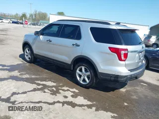 2018 Ford Explorer z VIN 1FM5K8BH0JGC57147, wystawiony jako IAAI lot #41923522 z przebiegiem 115 843 mil mil oraz . Historia ofert i sprzedaży dostępna na DreamBid. Obrazek 3.