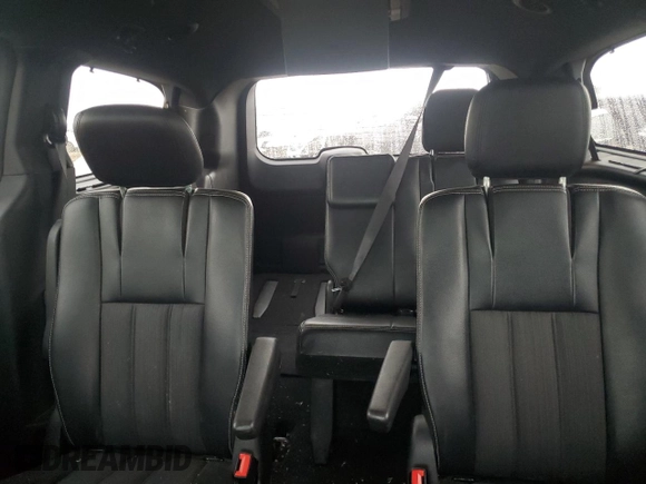 2015 Chrysler Town & Country S with VIN 2C4RC1HG5FR699937, listed as a Copart auction lot 78330864 with 88,279 mi miles and Salvage Title. Bid and sale history available at DreamBid. Image 10.