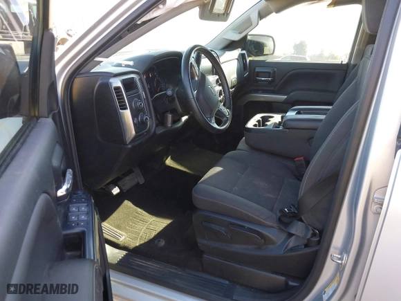 2018 Chevrolet Silverado 1500 LT with VIN 1GCVKREC5JZ118789, listed as a IAAI auction lot 41867955 with 88,602 mi miles. Bid and sale history available at carsss.com. Image 5.