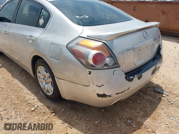 2009 Nissan Altima SL with VIN 1N4AL21EX9N462850, listed as a IAAI auction lot 42051163 with 182,350 mi miles and . Bid and sale history available at DreamBid. Image 12.