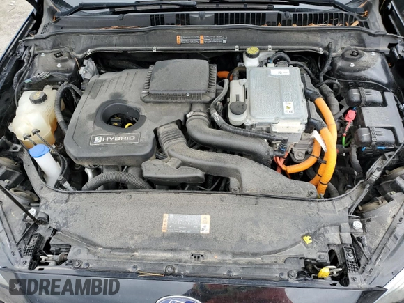 2020 Ford Fusion SE z VIN 3FA6P0LU8LR230769, wystawiony jako Copart lot #55214005 z przebiegiem 83 037 mil mil oraz Szkoda całkowita • Salvage title. Historia ofert i sprzedaży dostępna na DreamBid. Obrazek 11.