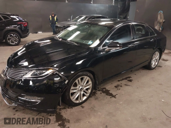 2016 Lincoln MKZ with VIN 3LN6L2JK2GR603504, listed as a IAAI auction lot 41020438 with 119,648 mi miles and . Bid and sale history available at DreamBid. Image 2.