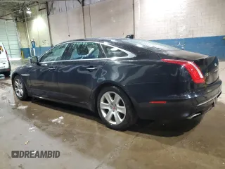 2017 Jaguar XJ with VIN SAJWJ2GDXH8W08618, listed as a Copart auction lot 44168345 with 76,782 mi miles and Clean Title. Bid and sale history available at carsss.com. Image 2.