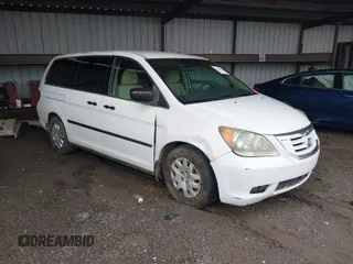 2008 Honda Odyssey LX with VIN 5FNRL38258B096923, listed as a IAAI auction lot 41943478 with 161,805 mi miles. Bid and sale history available at carsss.com. Image 1.