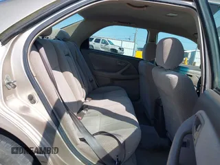 2000 Toyota Camry CE z VIN JT2BG22K2Y0440255, wystawiony jako IAAI lot #42088080 z przebiegiem 353 102 mil mil oraz . Historia ofert i sprzedaży dostępna na DreamBid. Obrazek 8.