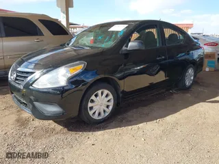 2015 Nissan Versa SV with VIN 3N1CN7AP1FL922441, listed as a IAAI auction lot 41767174 with 95,840 mi miles. Bid and sale history available at carsss.com. Image 2.