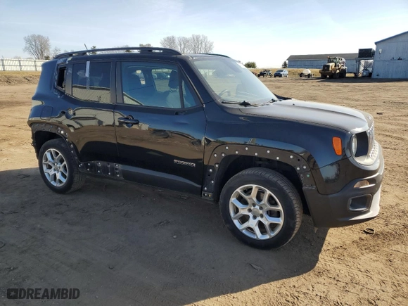 2015 Jeep Renegade Latitude with VIN ZACCJBBTXFPB97887, listed as a Copart auction lot 48714745 with 92,519 mi miles and Clean Title. Bid and sale history available at carsss.com. Image 4.