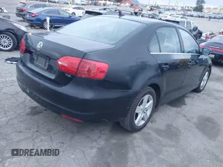 2013 Volkswagen Jetta TDI w/Premium/Nav with VIN 3VWLL7AJ4DM248448, listed as a IAAI auction lot 41749189 with 85,933 mi miles and . Bid and sale history available at DreamBid. Image 4.