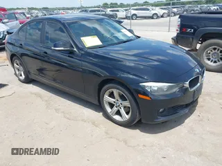 2014 BMW 3 Series 328i с VIN WBA3A5G55ENP28462, выставлен на аукционе IAAI как лот 42554573 с пробегом 189 467 миль миль и . История ставок и продаж доступна на DreamBid. Изображение 1.