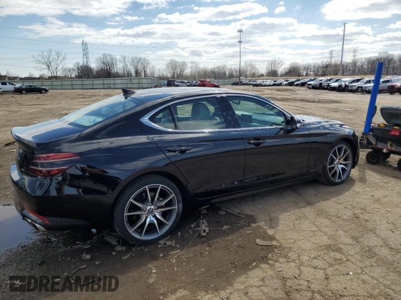 2023 Genesis G70 2.0T z VIN KMTG34TA4PU121426, wystawiony jako Copart lot #52968245 z przebiegiem 27 888 mil mil oraz Tytuł czysty. Historia ofert i sprzedaży dostępna na DreamBid. Obrazek 3.