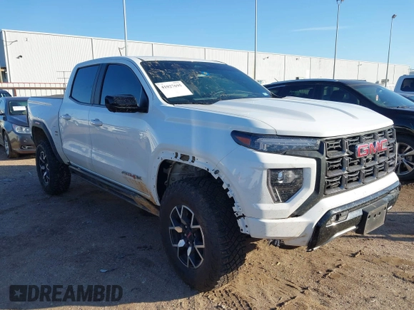 2023 GMC Canyon 4WD AT4X with VIN 1GTP6EEK4P1199532, listed as a IAAI auction lot 41027695 with 1 mi miles. Bid and sale history available at carsss.com. Image 1.