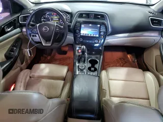 2016 Nissan Maxima SR z VIN 1N4AA6AP0GC438239, wystawiony jako Copart lot #55441945 z przebiegiem 68 614 mil mil oraz Szkoda całkowita • Salvage title. Historia ofert i sprzedaży dostępna na DreamBid. Obrazek 8.