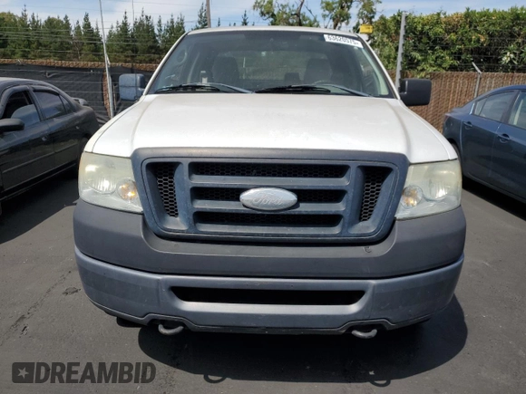 2007 Ford F-150 XLT z VIN 1FTPX14537KD20112, wystawiony jako Copart lot #63620575 z przebiegiem 185 021 mil mil oraz Czysty tytuł • Clean title. Historia ofert i sprzedaży dostępna na DreamBid. Obrazek 5.