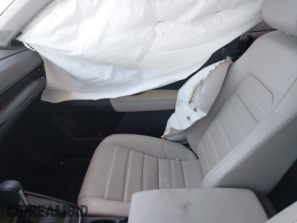 2024 Honda CR-V EX-L with VIN 2HKRS3H73RH300989, listed as a IAAI auction lot 42132075 with 20,702 mi miles and . Bid and sale history available at DreamBid. Image 5.