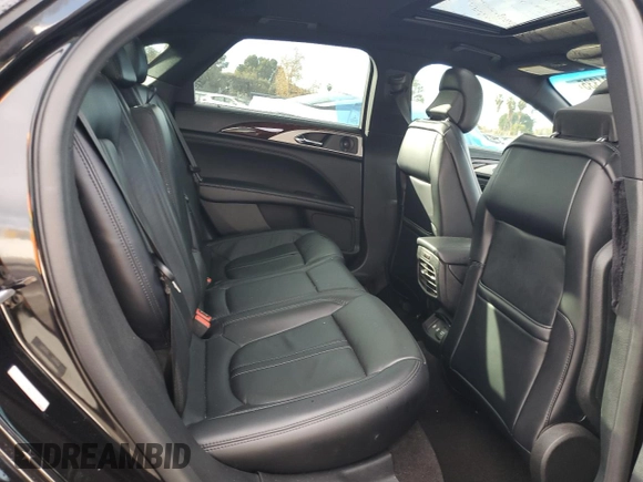 2019 Lincoln MKZ Reserve I with VIN 3LN6L5C93KR602348, listed as a Copart auction lot 42634335 with 106,182 mi miles and Salvage title. Bid and sale history available at DreamBid. Image 10.