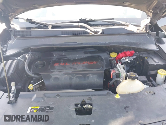 2019 Jeep Compass High Altitude with VIN 3C4NJDCB0KT811407, listed as a IAAI auction lot 42322906 with 90,198 mi miles and . Bid and sale history available at DreamBid. Image 10.