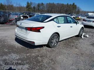 2020 Nissan Altima 2.5 S with VIN 1N4BL4BV4LC133269, listed as a IAAI auction lot 41710415 with 73,498 mi miles. Bid and sale history available at carsss.com. Image 4.