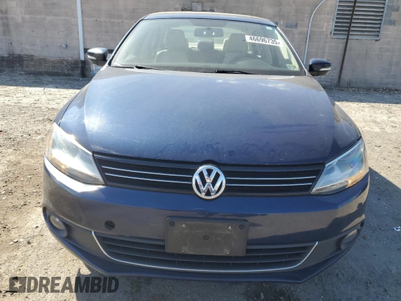 2012 Volkswagen Jetta SEL with VIN 3VWLP7AJ6CM428002, listed as a Copart auction lot 46696735 with 143,141 mi miles and Clean title. Bid and sale history available at DreamBid. Image 5.
