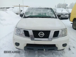 2015 Nissan Frontier SV z VIN 1N6AD0CW5FN719777, wystawiony jako Copart lot #43763175 z przebiegiem 159 190 mil mil oraz Czysty tytuł • Clean title. Historia ofert i sprzedaży dostępna na DreamBid. Obrazek 5.