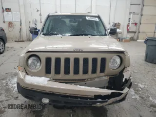 2017 Jeep Patriot Sport SE with VIN 1C4NJPBA3HD118128, listed as a Copart auction lot 41986955 with 95,543 mi miles and Salvage Title. Bid and sale history available at carsss.com. Image 5.