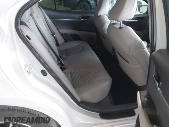 2022 Toyota Camry SE z VIN 4T1G11AK5NU019057, wystawiony jako IAAI lot #42009182 z przebiegiem 48 250 mil mil oraz . Historia ofert i sprzedaży dostępna na DreamBid. Obrazek 8.