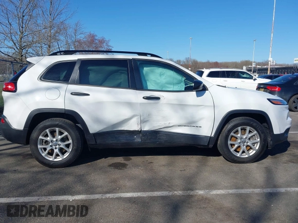 2016 Jeep Cherokee Sport with VIN 1C4PJMASXGW359186, listed as a IAAI auction lot 41930264 with 32,581 mi miles. Bid and sale history available at carsss.com. Image 13.