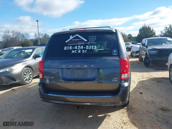 2018 Dodge Grand Caravan SXT with VIN 2C4RDGCG3JR192485, listed as a IAAI auction lot 41738911 with 135,100 mi miles. Bid and sale history available at carsss.com. Image 16.