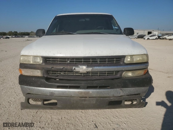 2000 Chevrolet Silverado 1500 with VIN 1GCEC14W2YE209210, listed as a Copart auction lot 76048094 with 0 mi miles and Salvage Title. Bid and sale history available at carsss.com. Image 5.
