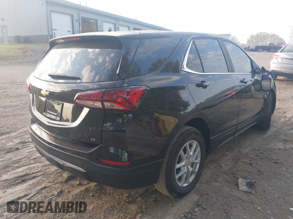 2024 Chevrolet Equinox LT with VIN 3GNAXKEG0RL212910, listed as a IAAI auction lot 40262979 with 10,243 mi miles. Bid and sale history available at carsss.com. Image 4.