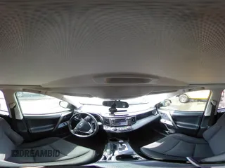 2018 Toyota RAV4 XLE z VIN JTMWFREV9JD132847, wystawiony jako IAAI lot #42108442 z przebiegiem 59 763 mil mil oraz . Historia ofert i sprzedaży dostępna na DreamBid. Obrazek 18.