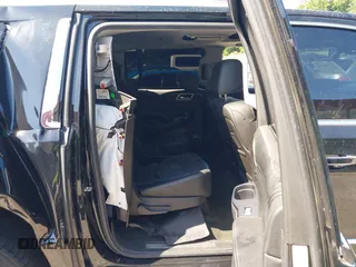 2015 GMC Yukon XL Denali with VIN 1GKS2JKJ9FR244754, listed as a IAAI auction lot 39706952 with 94,917 mi miles. Bid and sale history available at carsss.com. Image 8.
