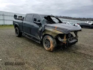 2015 Ram 2500 Tradesman z VIN 3C6UR5CL1FG504790, wystawiony jako Copart lot #45208565 z przebiegiem Nie podano mil oraz Nie do naprawy • Non repairable. Historia ofert i sprzedaży dostępna na DreamBid. Obrazek 11.