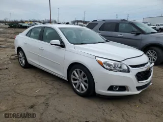 2015 Chevrolet Malibu LT with VIN 1G11D5SL3FF334406, listed as a Copart auction lot 52125535 with 105,214 mi miles and Clean Title. Bid and sale history available at carsss.com. Image 4.