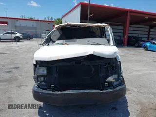 2005 Chevrolet Express Cargo z VIN 1GCGG25V451190638, wystawiony jako IAAI lot #42324482 z przebiegiem 649 488 mil mil oraz . Historia ofert i sprzedaży dostępna na DreamBid. Obrazek 11.