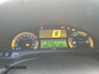 2000 Honda Insight z VIN JHMZE1371YT004249, wystawiony jako Copart lot #85041024 z przebiegiem 168 946 mil mil oraz Szkoda całkowita • Salvage title. Historia ofert i sprzedaży dostępna na DreamBid. Obrazek 9.