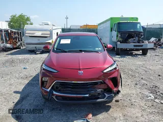 2024 Buick Encore GX Preferred с VIN KL4AMCSL7RB199805, выставлен на аукционе IAAI как лот 42562166 с пробегом 1 859 миль миль и . История ставок и продаж доступна на DreamBid. Изображение 12.