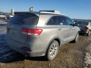 2017 Kia Sorento LX with VIN 5XYPG4A39HG245525, listed as a Copart auction lot 88949925 with 115,504 mi miles and Salvage Title. Bid and sale history available at carsss.com. Image 3.