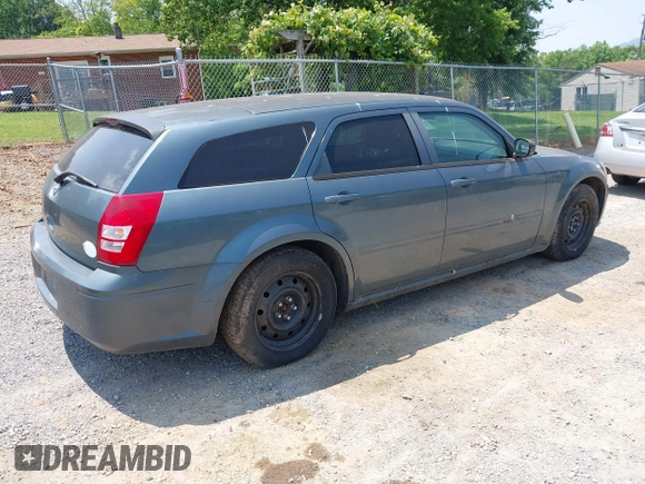 2005 Dodge Magnum z VIN 2D4FV48T35H624544, wystawiony jako IAAI lot #42405272 z przebiegiem 245 529 mil mil oraz . Historia ofert i sprzedaży dostępna na DreamBid. Obrazek 4.