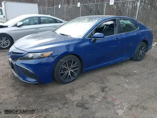 2023 Toyota Camry SE with VIN 4T1G11AK5PU094439, listed as a IAAI auction lot 41625944 with 27,743 mi miles. Bid and sale history available at carsss.com. Image 2.