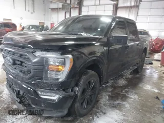 2022 Ford F-150 XL z VIN 1FTEW1EP5NKD88452, wystawiony jako IAAI lot #41606823 z przebiegiem 35 007 mil mil oraz . Historia ofert i sprzedaży dostępna na DreamBid. Obrazek 17.