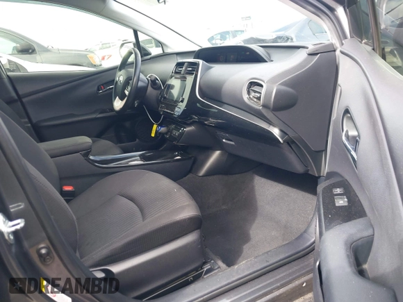 2016 Toyota Prius Four with VIN JTDKARFU6G3013588, listed as a IAAI auction lot 41507590 with 174,360 mi miles. Bid and sale history available at carsss.com. Image 5.