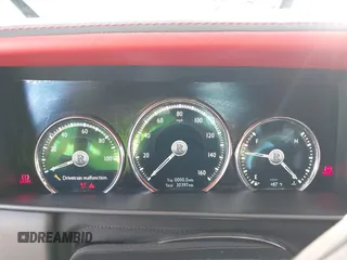 2020 Rolls-Royce Cullinan z VIN SLATV4C05LU200555, wystawiony jako IAAI lot #40801902 z przebiegiem 30 397 mil mil oraz . Historia ofert i sprzedaży dostępna na DreamBid. Obrazek 7.