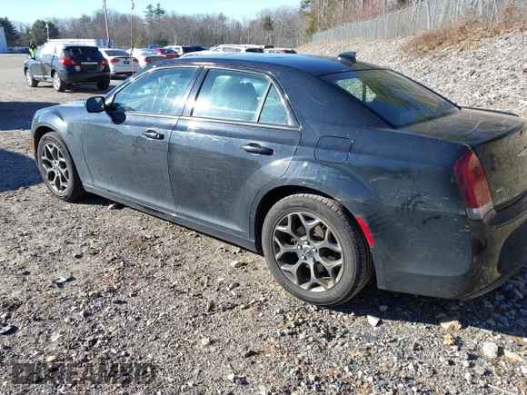 2016 Chrysler 300 S z VIN 2C3CCAGG4GH287737, wystawiony jako IAAI lot #41299711 z przebiegiem Nie podano mil oraz . Historia ofert i sprzedaży dostępna na DreamBid. Obrazek 3.